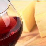 copa de vino y queso castellana113 lounge & bar